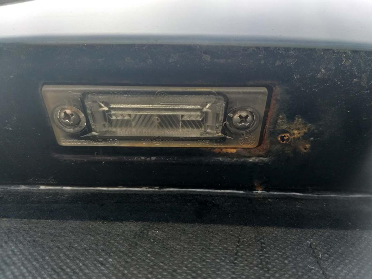 VW Touran 1T original Heckklappe mit Heckscheibe LC9X Deepblack Bj.2008